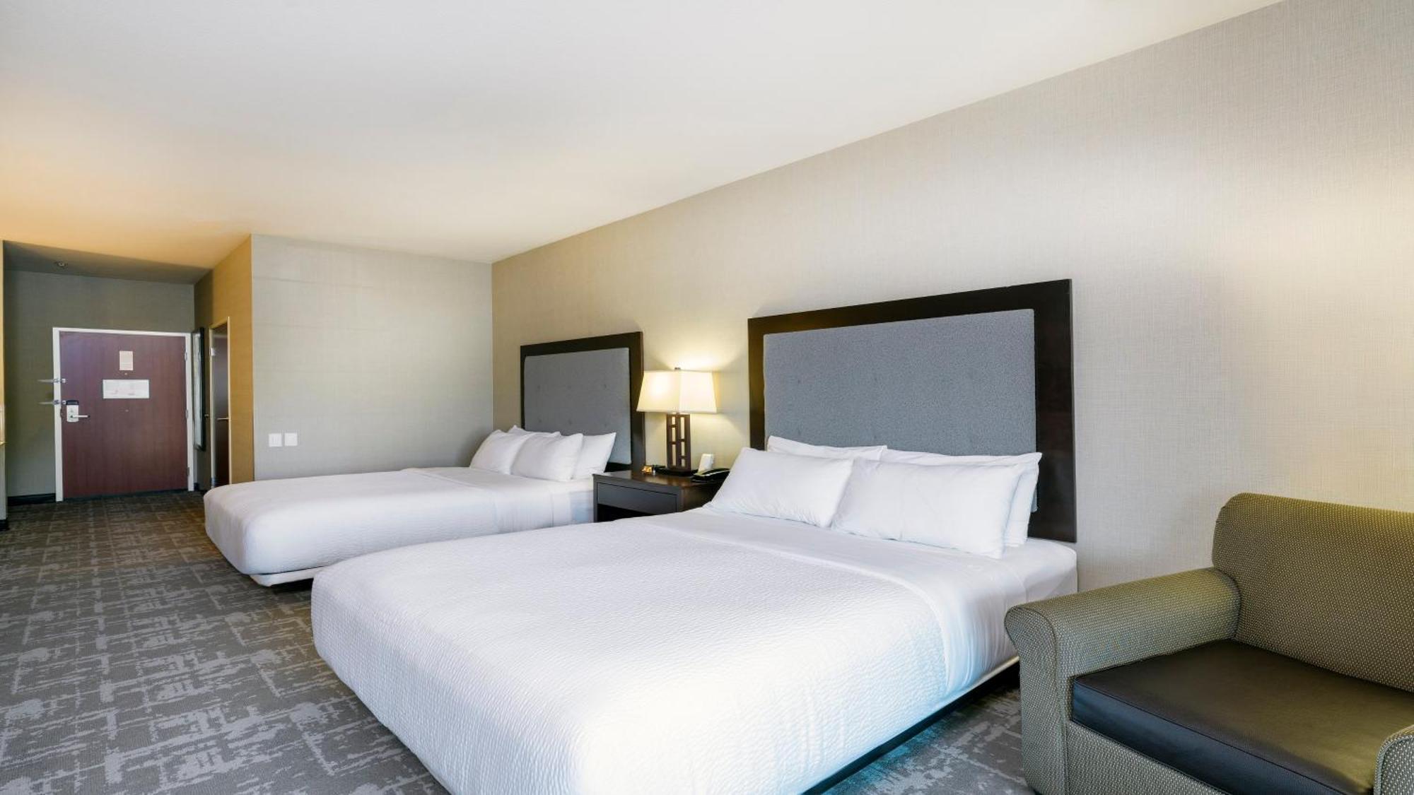 Holiday Inn West Yellowstone By Ihg Εξωτερικό φωτογραφία